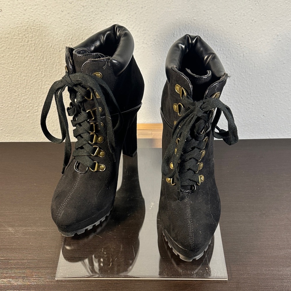 Shoe Dazzle Black Heeled Lace-Up Boots